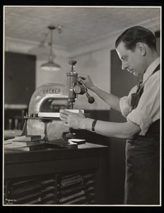 Working on type at Unz und Co., 24 Beaver Street, New York, 1932